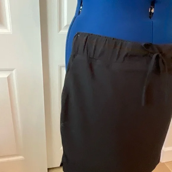 J Jill Black Windbreaker Skort size M - Picture 5 of 5